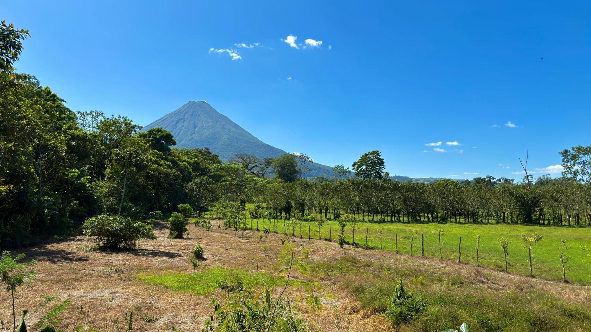 ホテル Arenal Monara ラ・フォルトゥナ エクステリア 写真